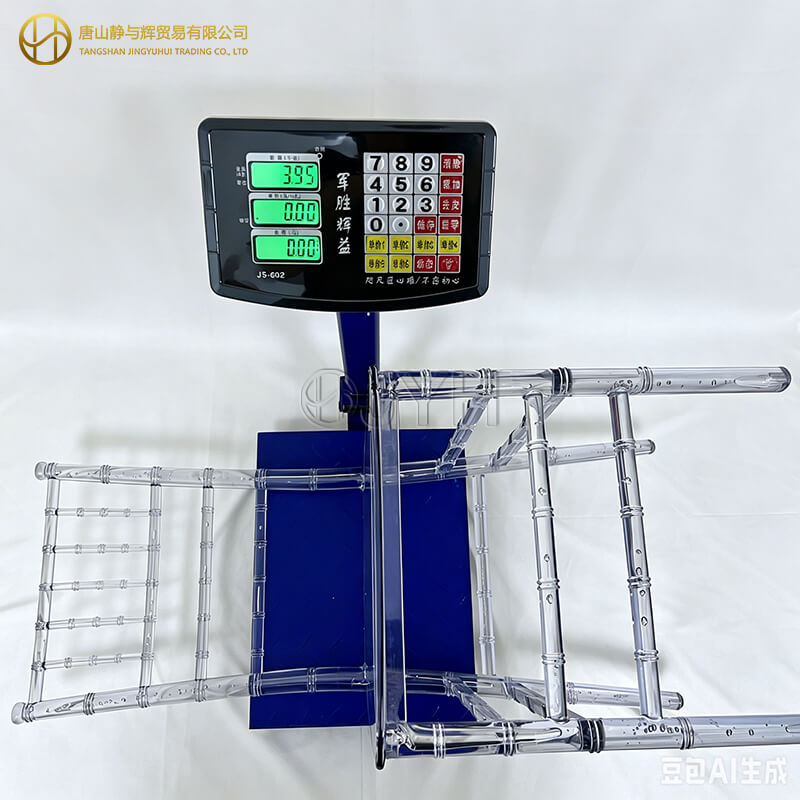 Crystal clear chiavari chair - Image 8