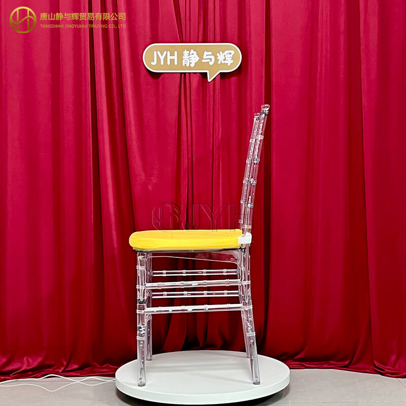 Crystal clear chiavari chair - Image 5