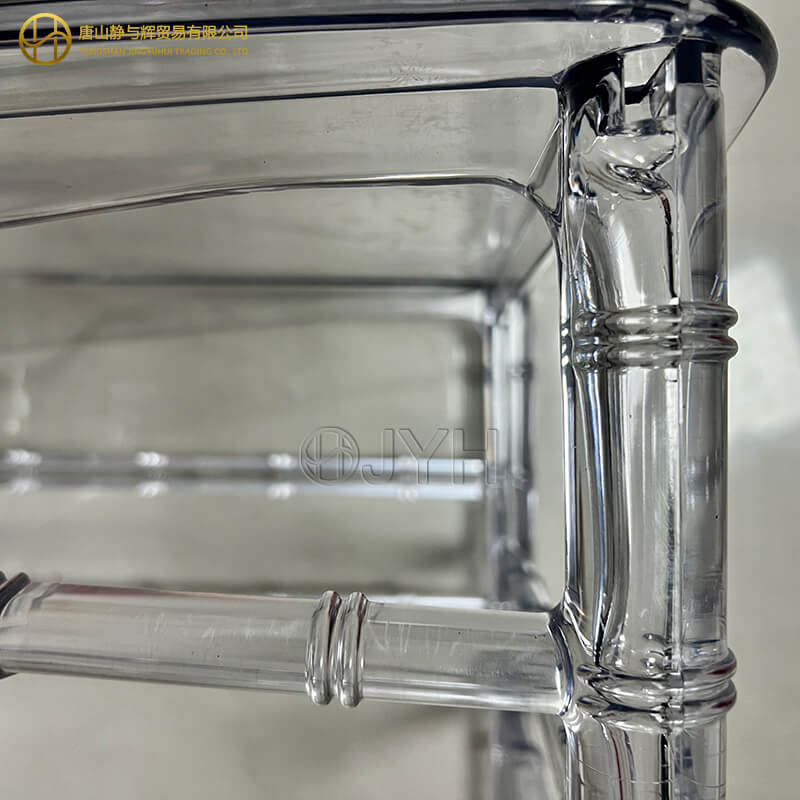 Crystal clear chiavari chair - Image 9