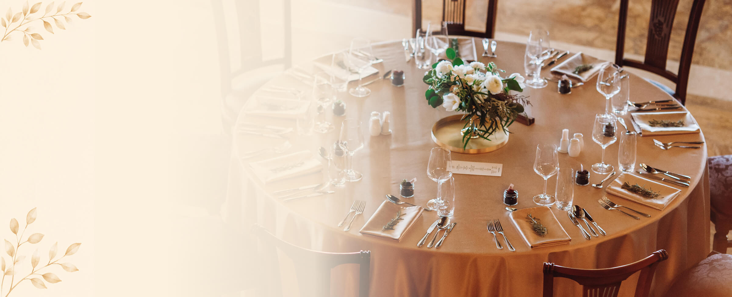 Restaurant Tables That Elevate Every Dining Experience